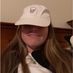 Meet your Posher, Anne